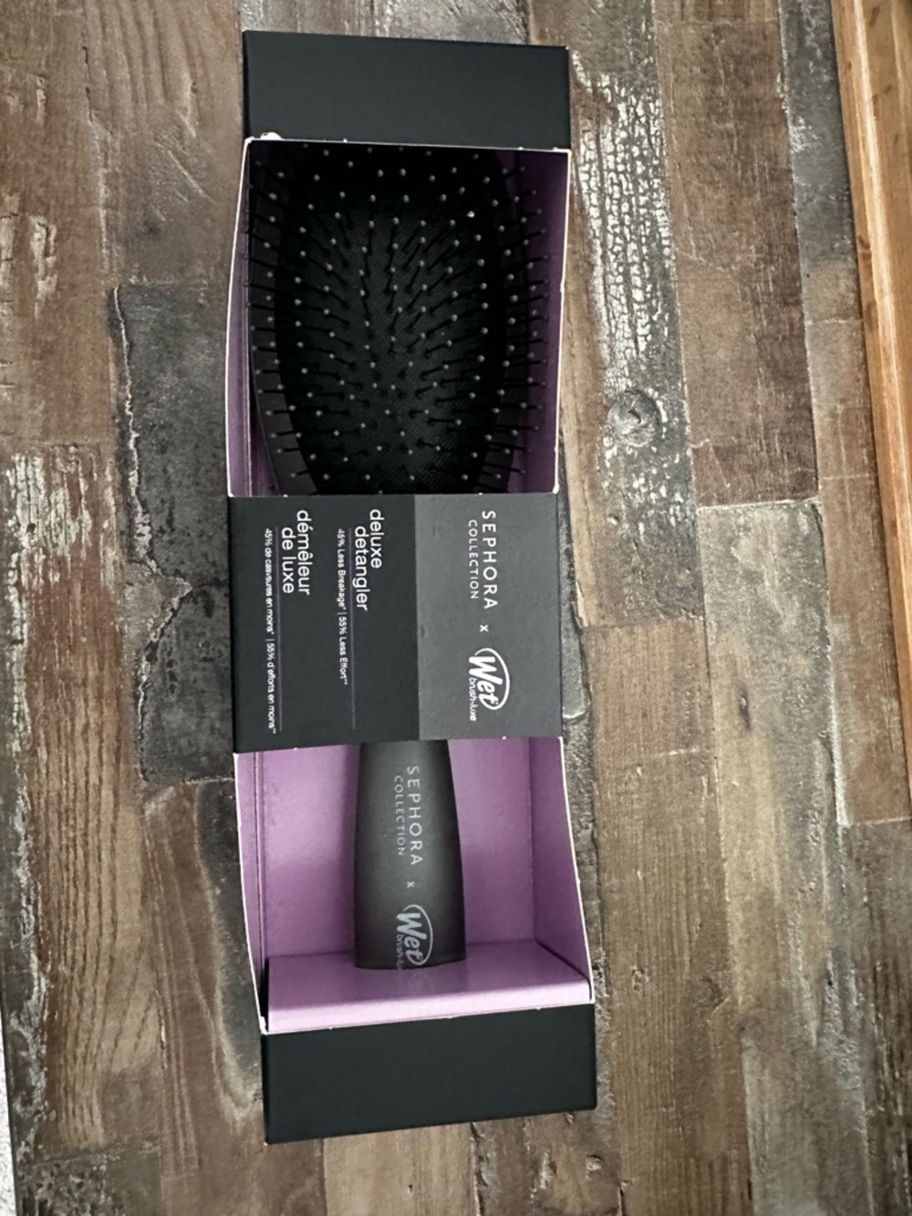 Sephora Black and Purple Deluxe Detangler Brush